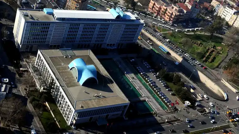 İBB Yolsuzluk Soruşturması: 8 Tutuklama