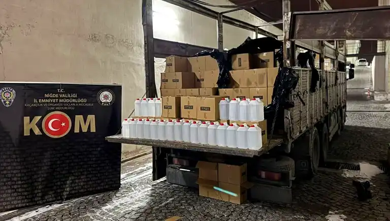 Niğde'de 4 Bin Litre Kaçak Etil Alkol Yakalandı