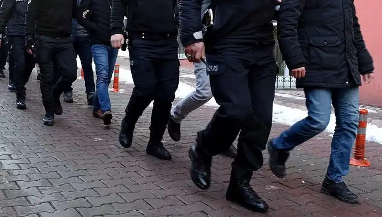 Büyük Silah Kaçakçılığı Operasyonu: 7 Gözaltı